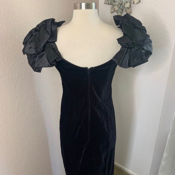 dress - Picture 3 of 7